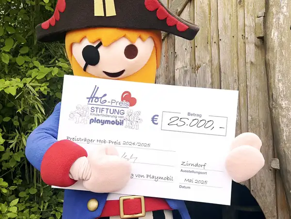 Stiftung Kinderförderung von Playmobil vergibt Hauptpreis an Antoniushaus-Schule Marktl