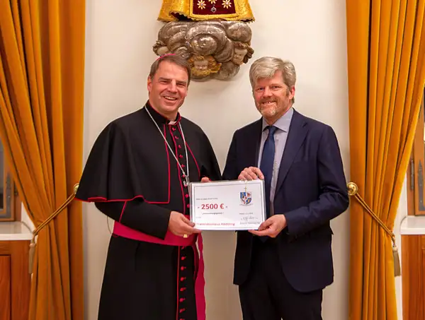 Bistum Passau: Spende statt Weihnachtspost