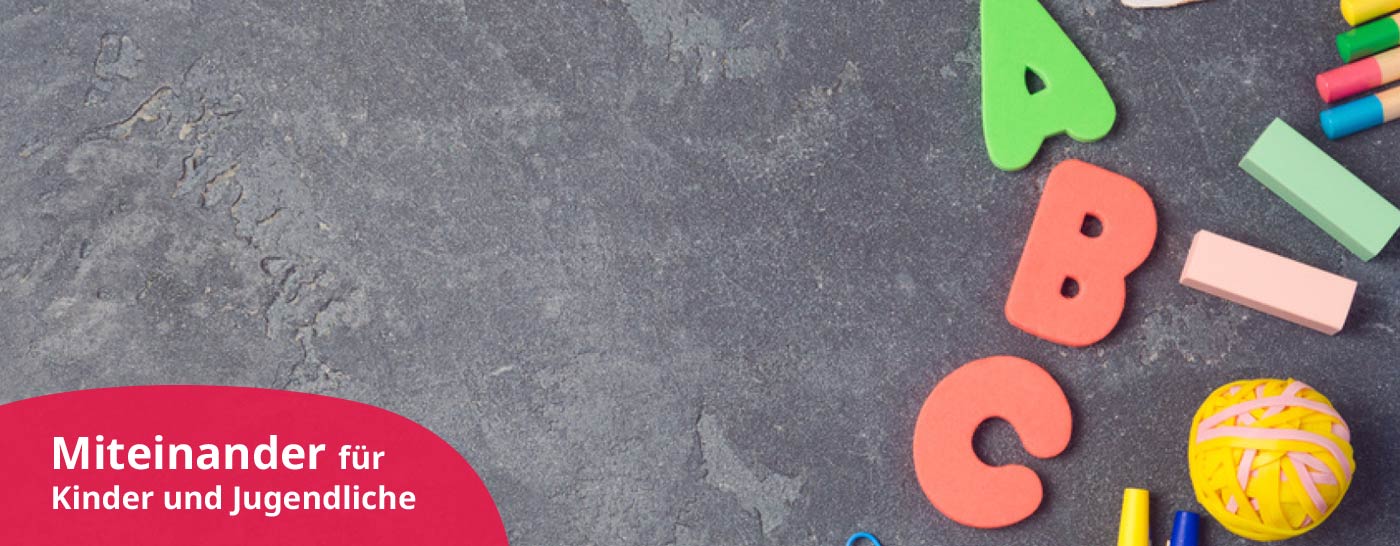 Tafel mit ABC Magneten